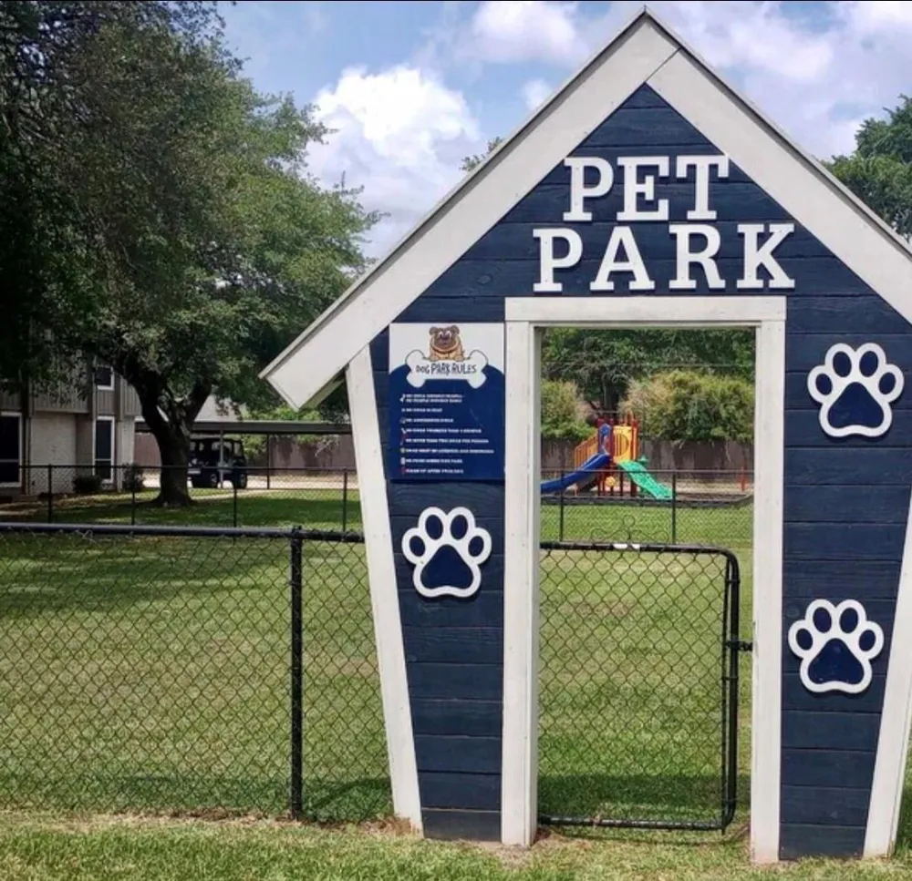 132 Oyster Creek Drive #14 Lake Jackson, TX 77566