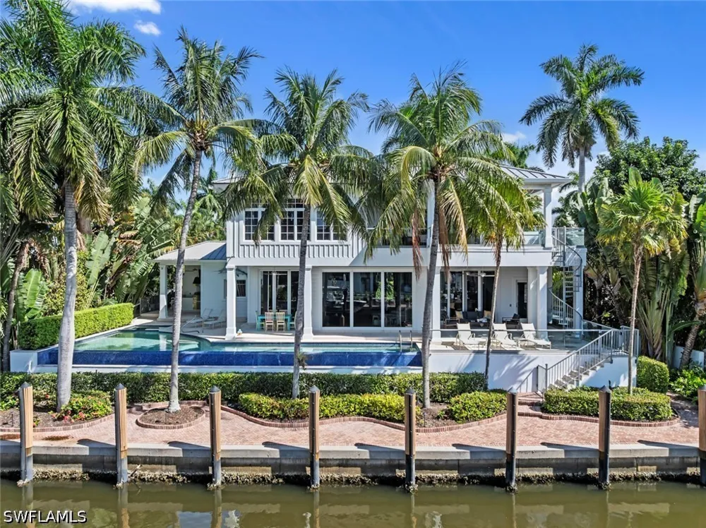 14th Ave S Naples, FL 34102