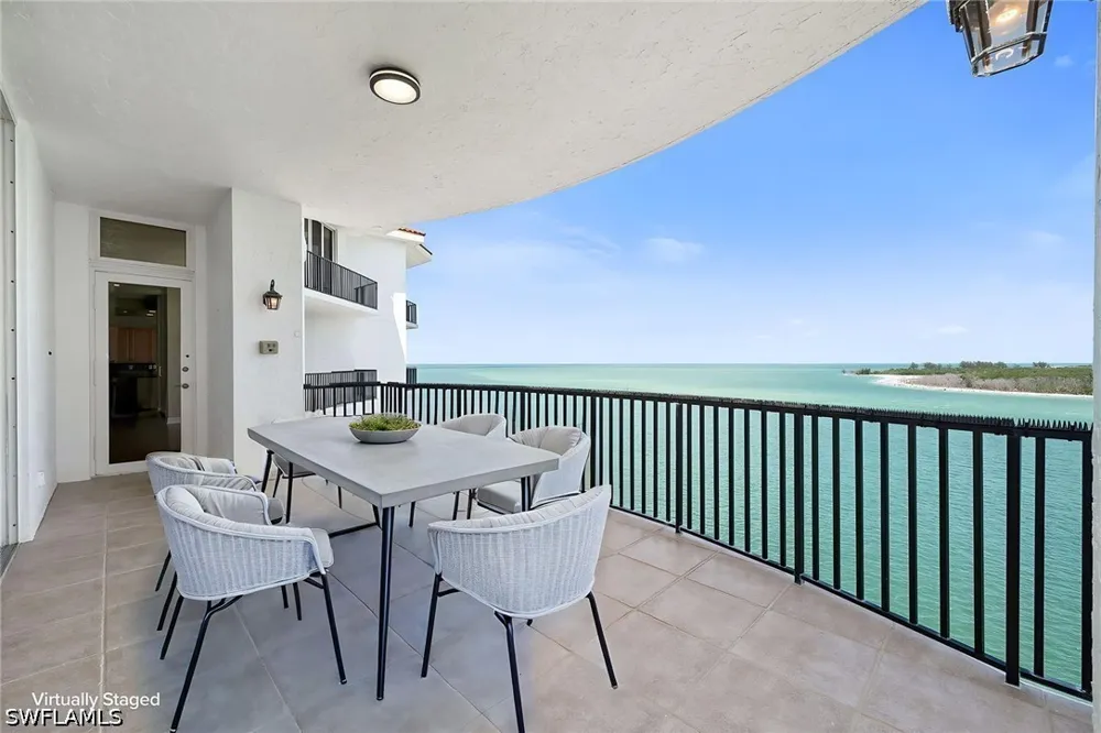 La Peninsula Boulevard #603 Naples, FL 34113