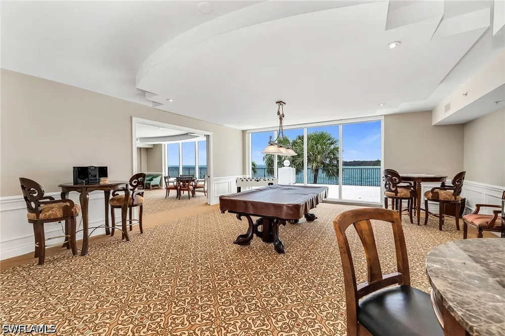La Peninsula Boulevard #603 Naples, FL 34113
