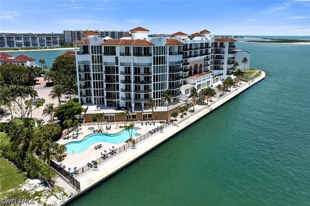 La Peninsula Boulevard #603 Naples, FL 34113