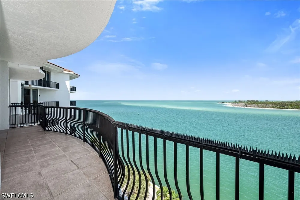 La Peninsula Boulevard #603 Naples, FL 34113