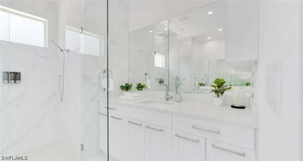 40th Avenue SE Naples, FL 34117