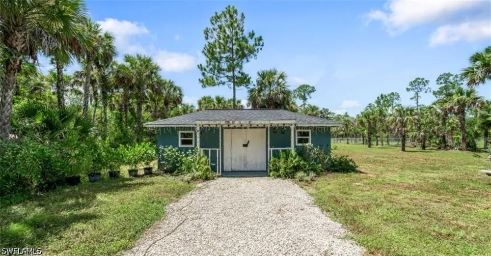 40th Avenue SE Naples, FL 34117