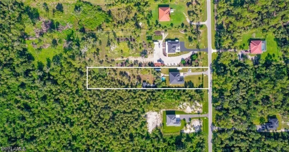 40th Avenue SE Naples, FL 34117