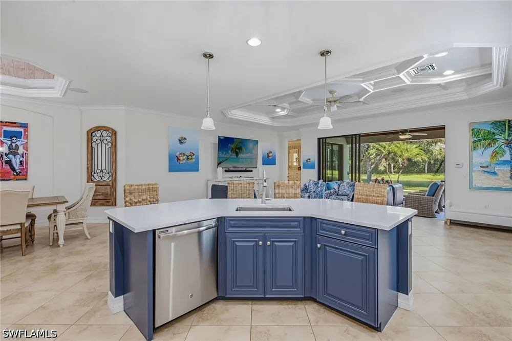 Aviamar Circle Naples, FL 34114