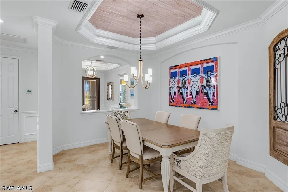 Aviamar Circle Naples, FL 34114