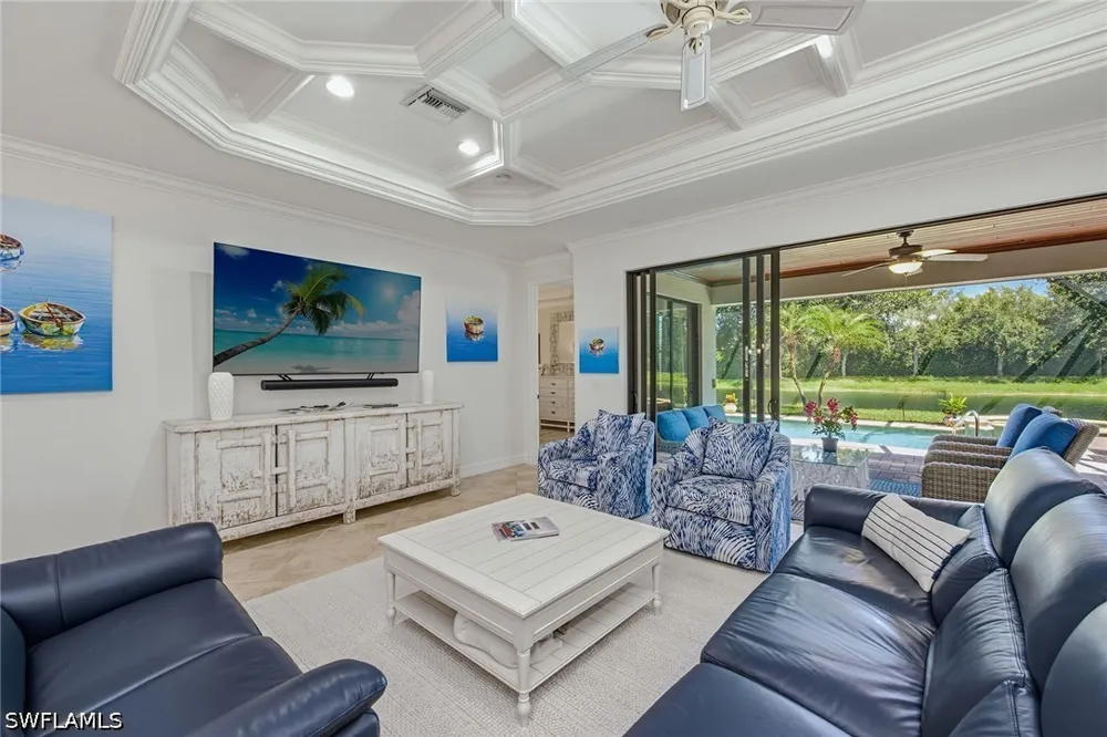 Aviamar Circle Naples, FL 34114