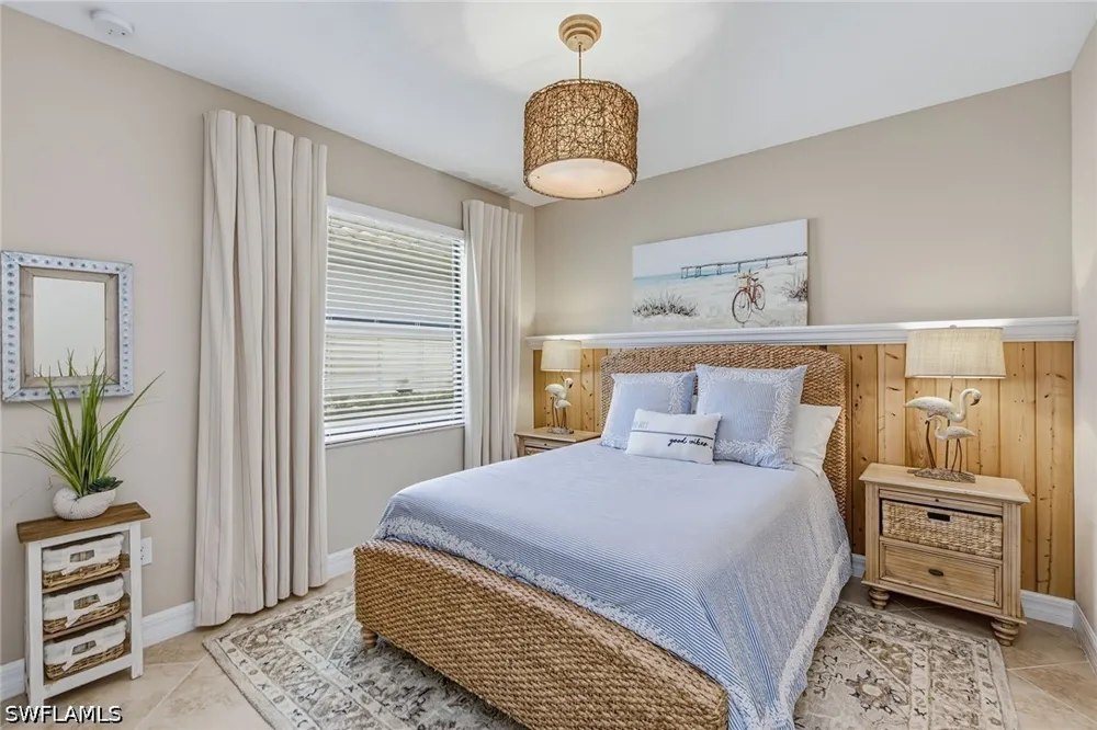 Aviamar Circle Naples, FL 34114