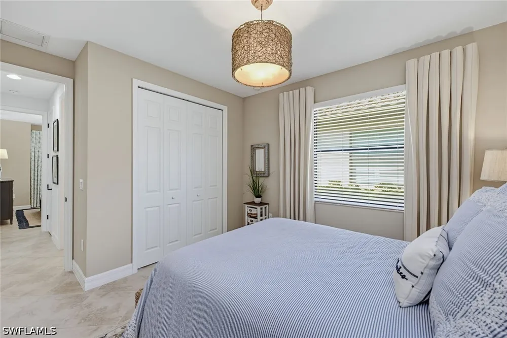 Aviamar Circle Naples, FL 34114