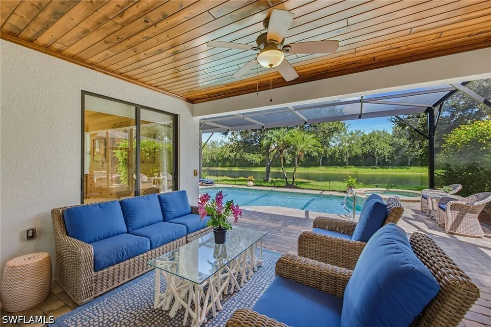 Aviamar Circle Naples, FL 34114
