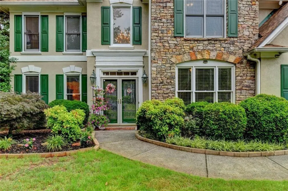 677 River Cove Court Dacula, GA 30019