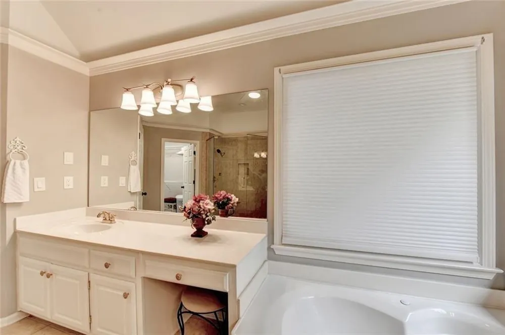 677 River Cove Court Dacula, GA 30019