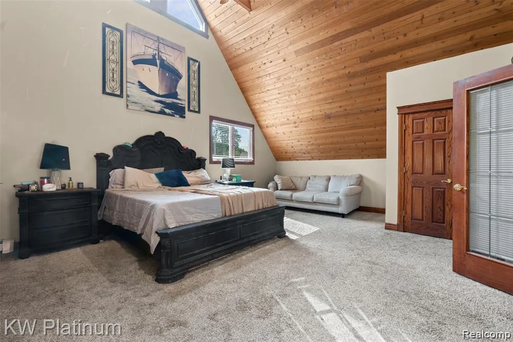 1907 Riverside Drive Port Huron City, MI 48060