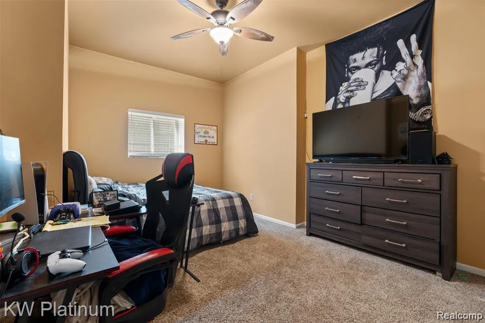1907 Riverside Drive Port Huron City, MI 48060