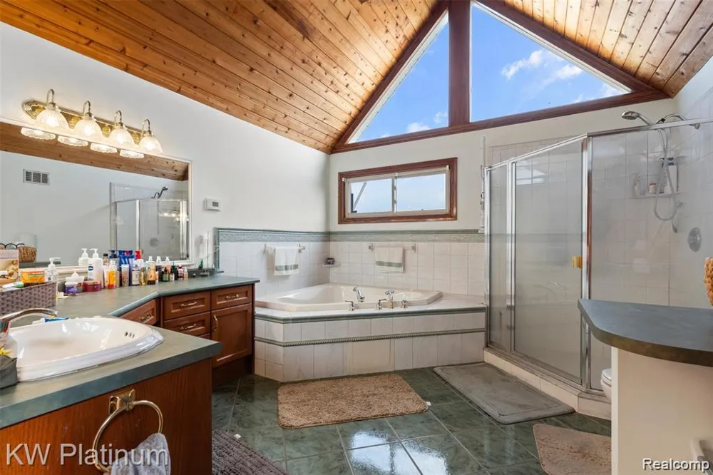 1907 Riverside Drive Port Huron City, MI 48060