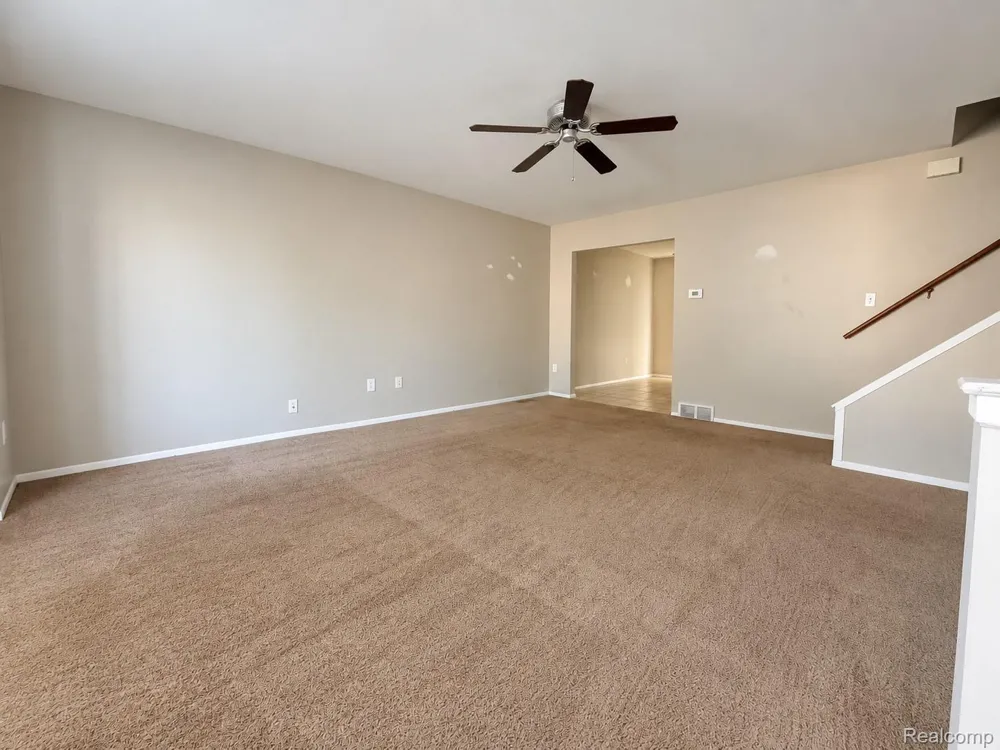 26926 Campau Lane Harrison Charter Township, MI 48045