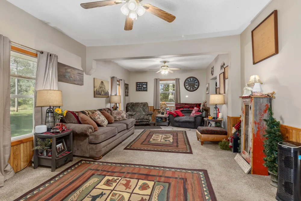 6054 E Almy Road Richland Township, MI 48891