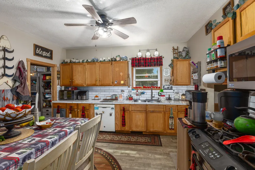 6054 E Almy Road Richland Township, MI 48891