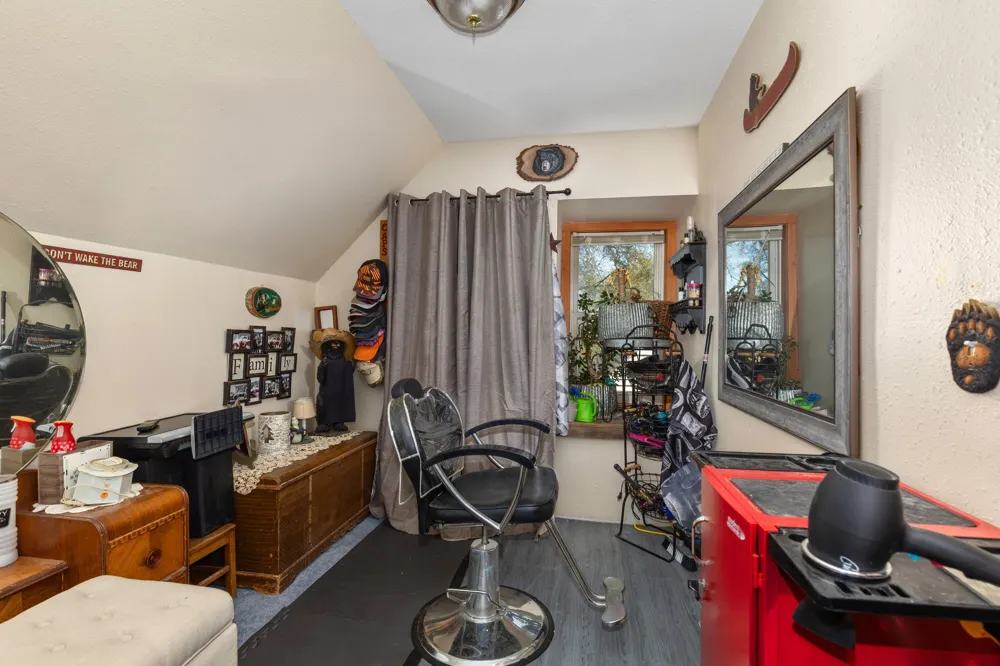 6054 E Almy Road Richland Township, MI 48891