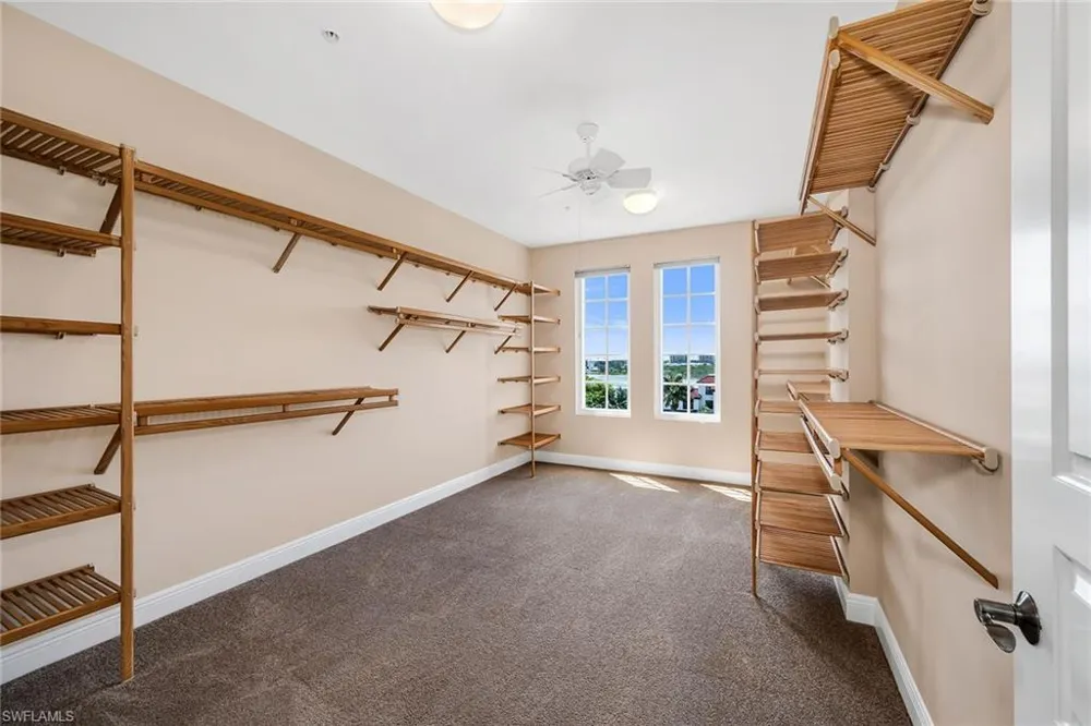 700 La Peninsula Boulevard #603 Naples, FL 34113