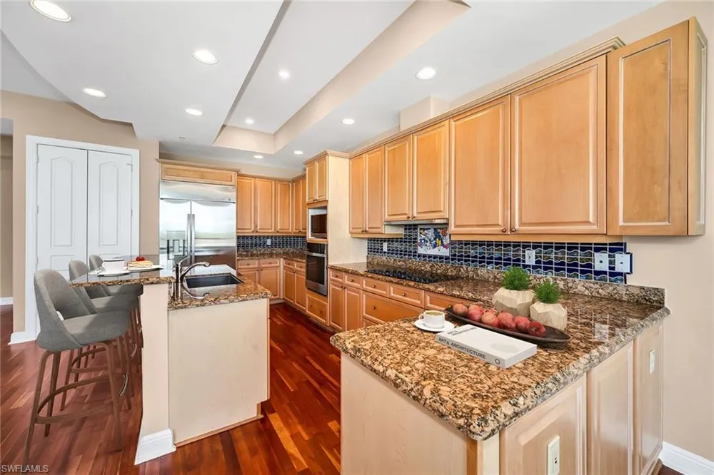 700 La Peninsula Boulevard #603 Naples, FL 34113
