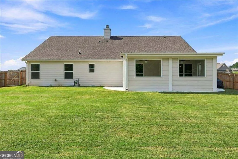 156 Brookland CT Winder, GA 30680