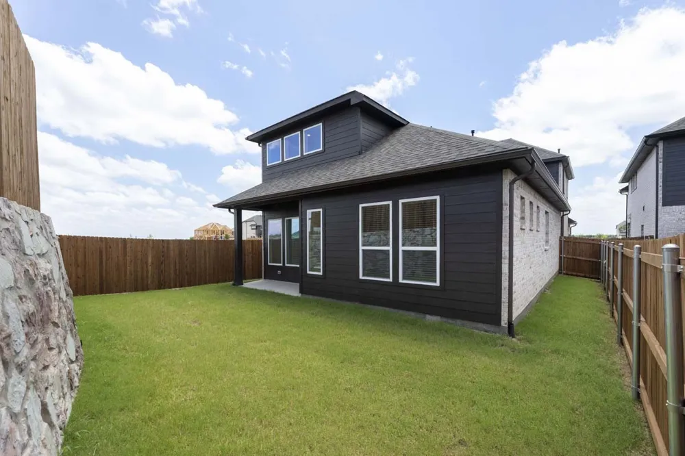 1033 Lovely Day Drive Lavon, TX 75166