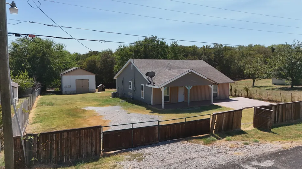 2228 cr 900 Princeton, TX 75407