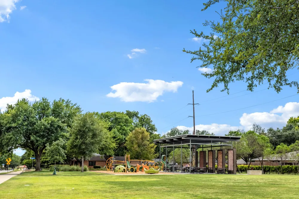 704 Downing Drive Richardson, TX 75080
