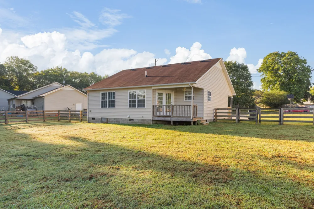 113 Kimberly Ct Columbia, TN 38401