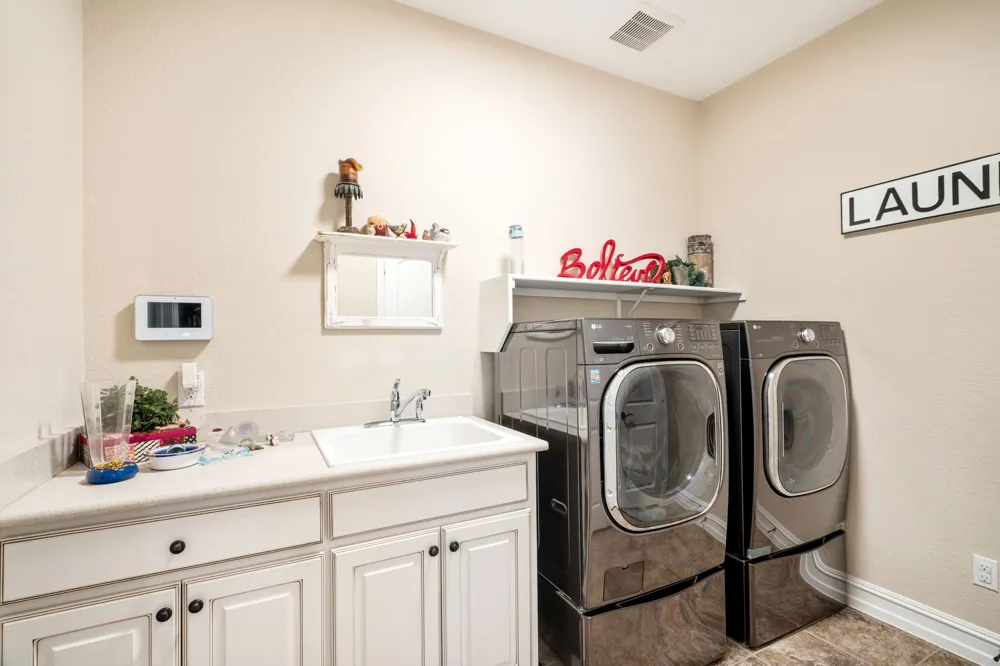7158 Bluff Point Frisco, TX 75036