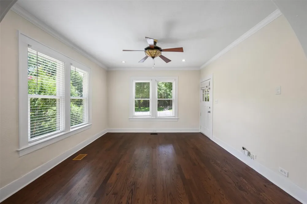 5720 Tremont Street Dallas, TX 75214