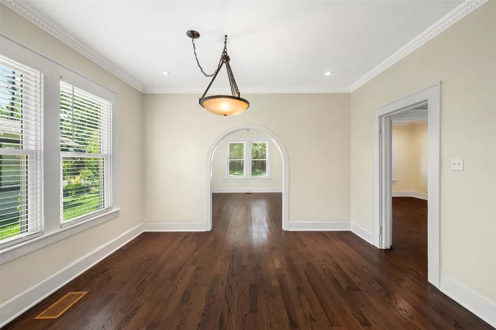 5720 Tremont Street Dallas, TX 75214