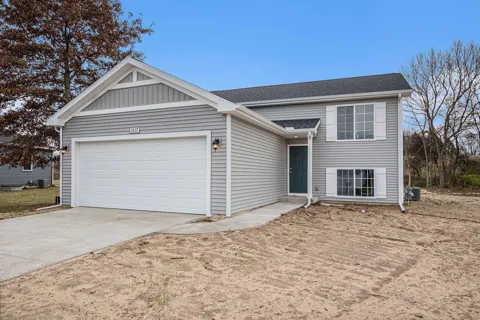 587 River Oaks Drive