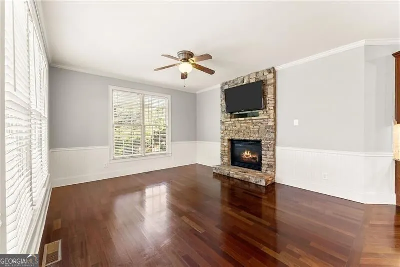 872 Patthview CT Dacula, GA 30019