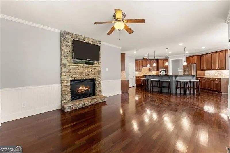 872 Patthview CT Dacula, GA 30019
