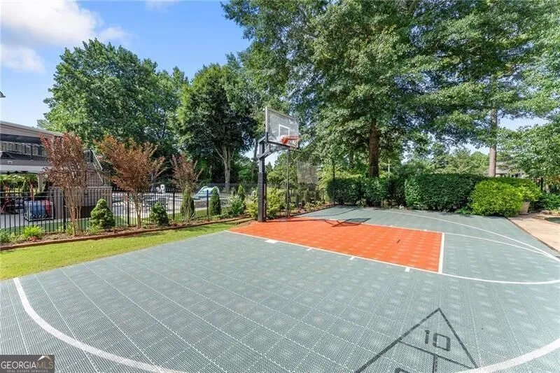 872 Patthview CT Dacula, GA 30019