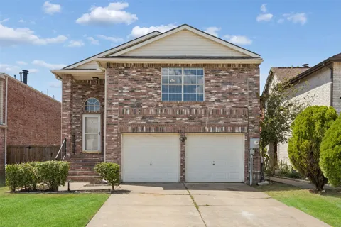 2034 Peregrine Court