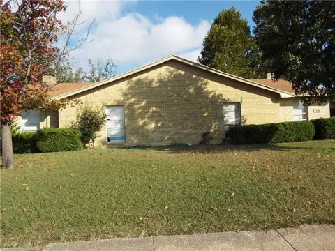 2108 Sam Houston Drive