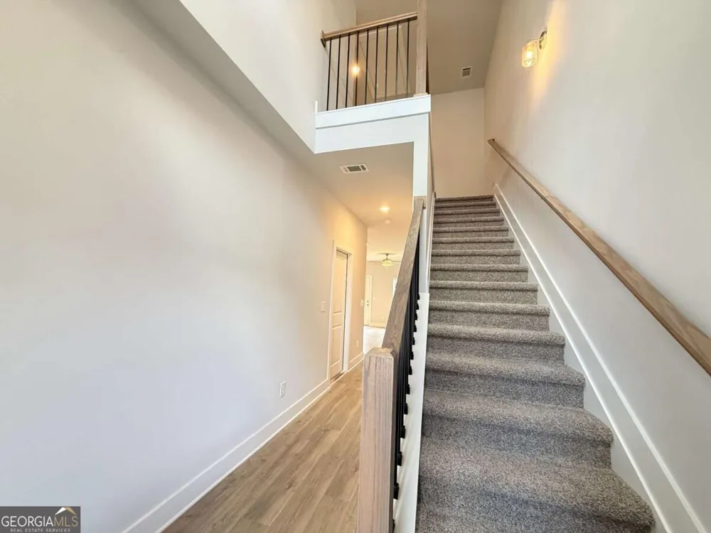 93 Maple Trail Dawsonville, GA 30534