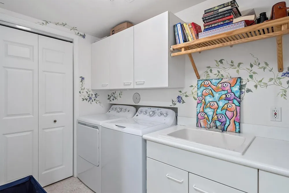 340 S US Highway 1 #305 Jupiter, FL 33477