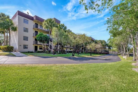 3301 NW 47TH TERRACE #403