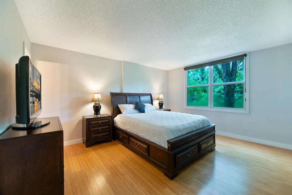 101 ROYAL PARK DRIVE #1C Oakland Park, FL 33309