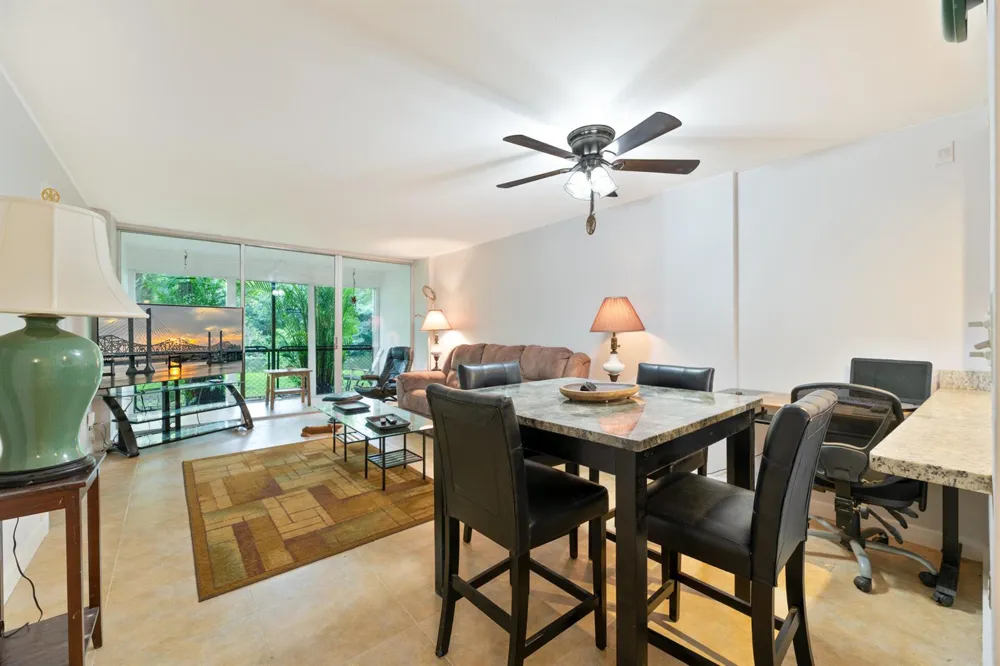 101 ROYAL PARK DRIVE #1C Oakland Park, FL 33309