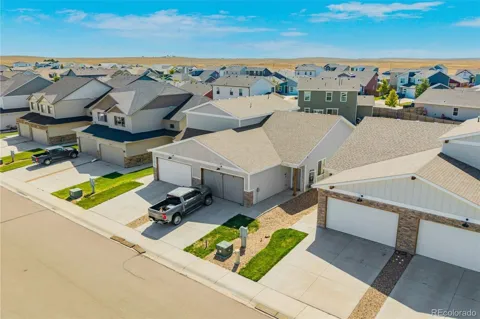 526 Foxtail Place