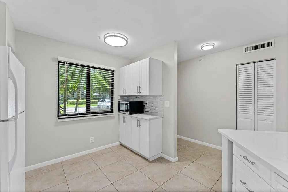 2205 S CYPRESS BEND DRIVE #103 Pompano Beach, FL 33069