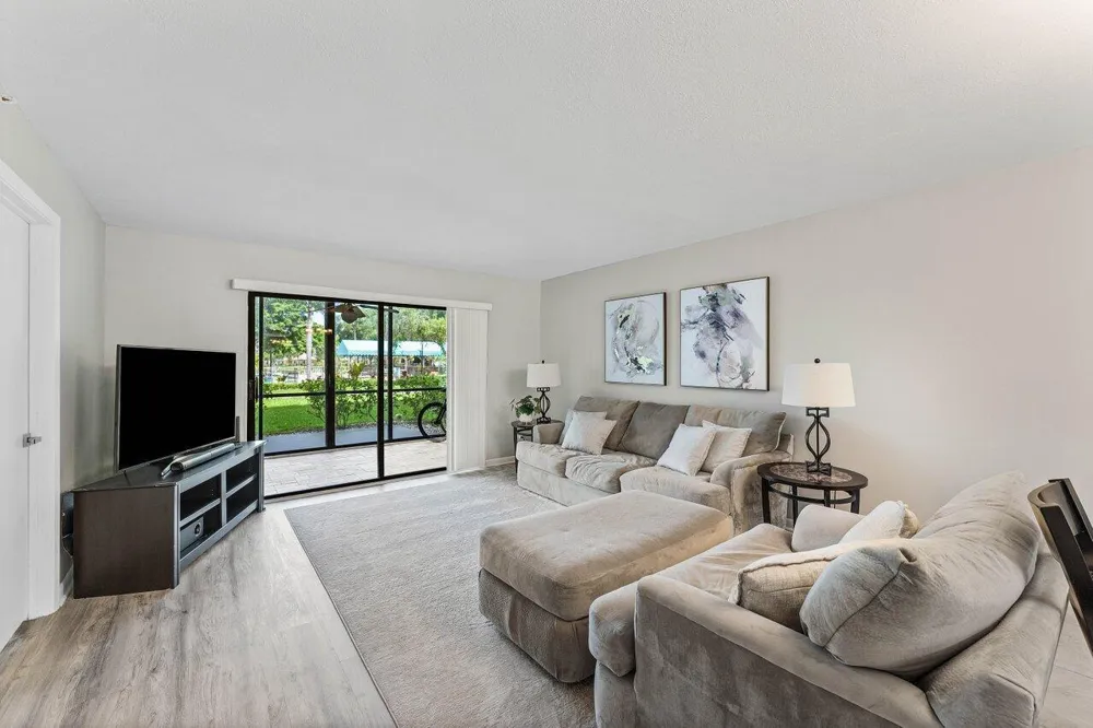 2205 S CYPRESS BEND DRIVE #103 Pompano Beach, FL 33069