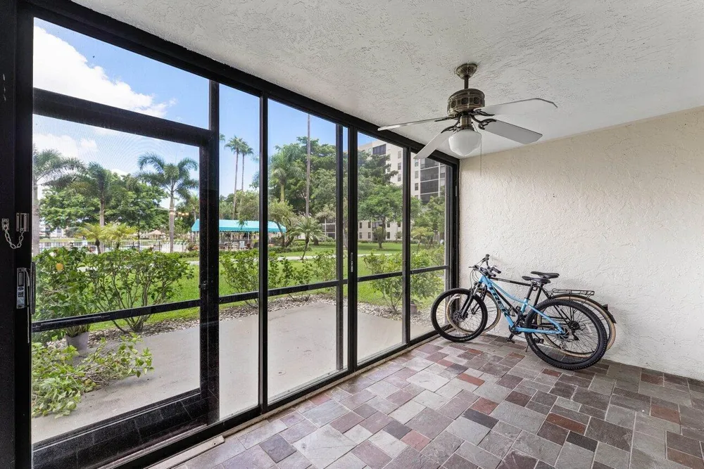 2205 S CYPRESS BEND DRIVE #103 Pompano Beach, FL 33069