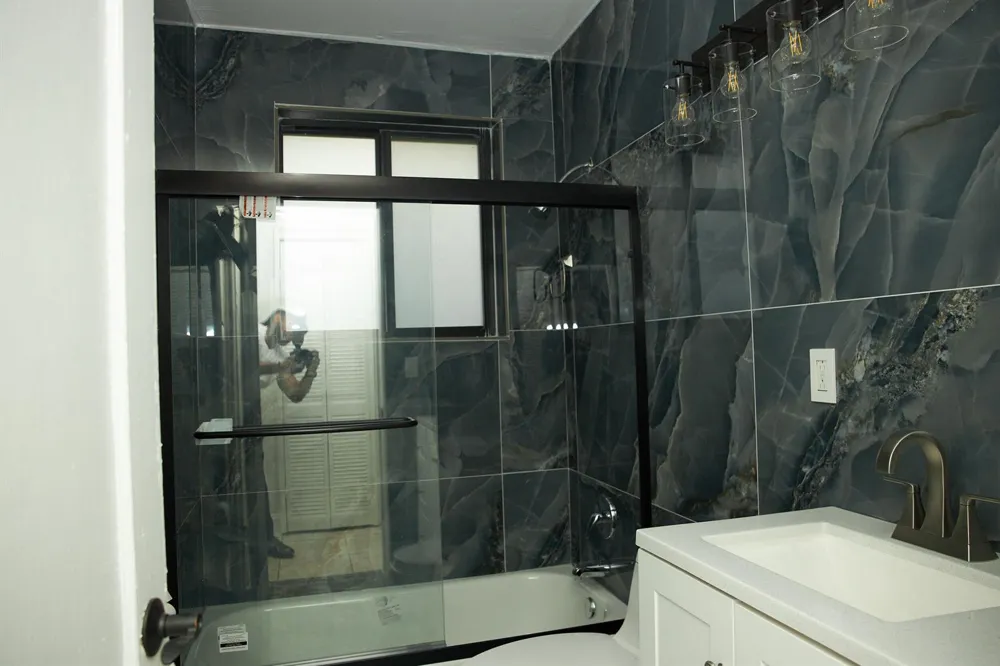 25 NE 43RD STREET Miami, FL 33137